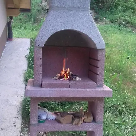 Hiša za goste Rosi 3*